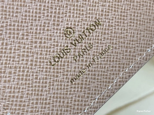 VUITTON WALLET-11*8.5*3.5cm milky LOUIS way 0823